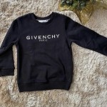 Givenchy Moletom Preto Infantil 5 anos